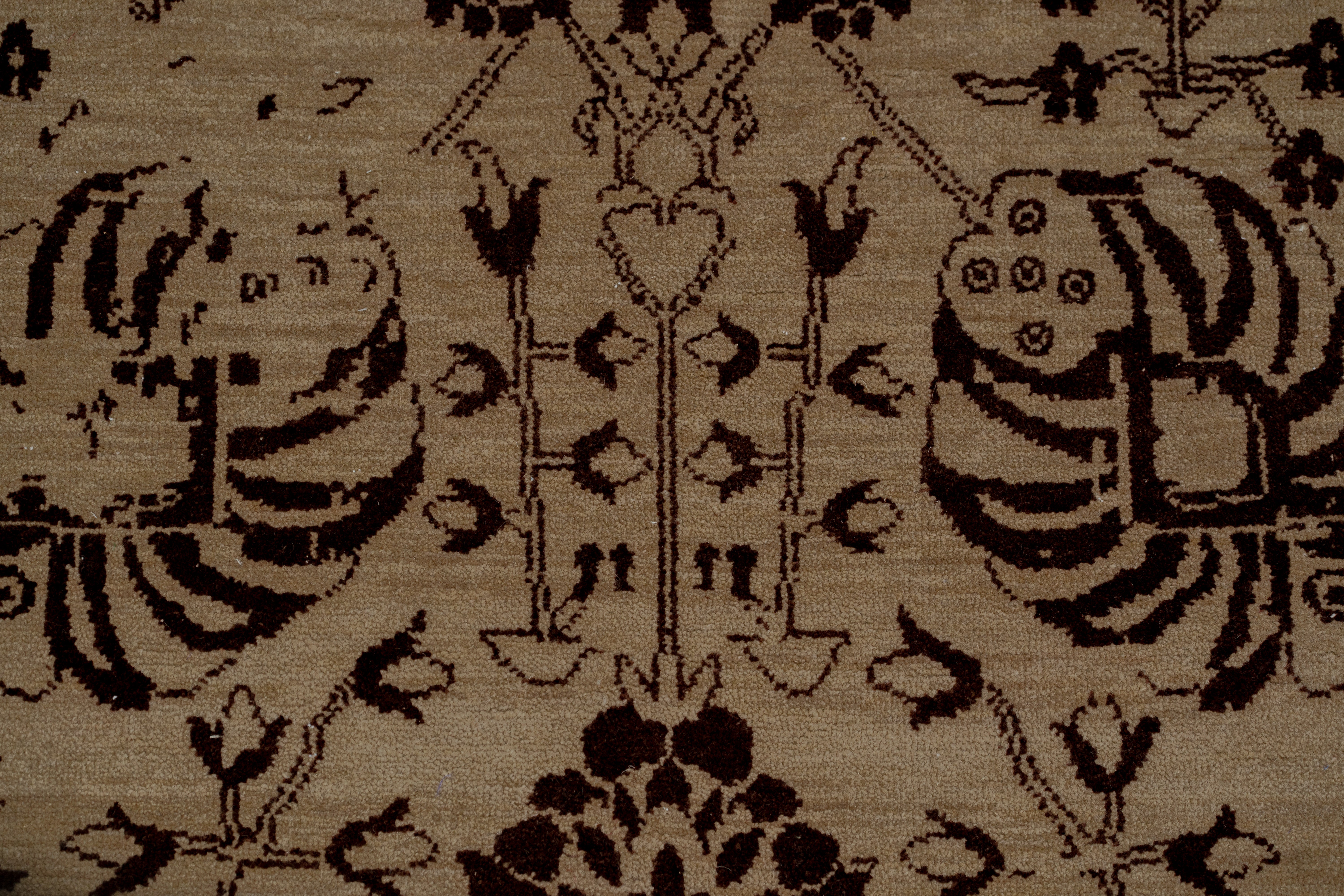 Handknotted Modern Carpet DIA- 1488 VASE 3